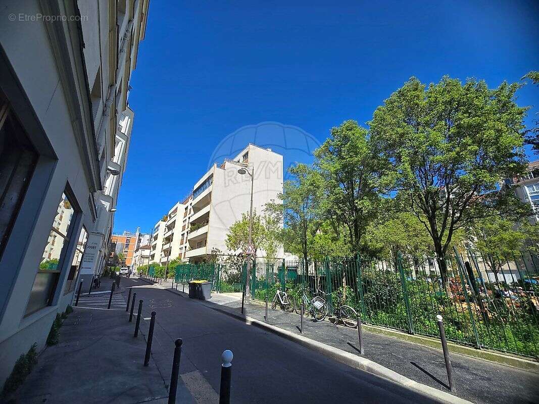 Appartement à PARIS-11E