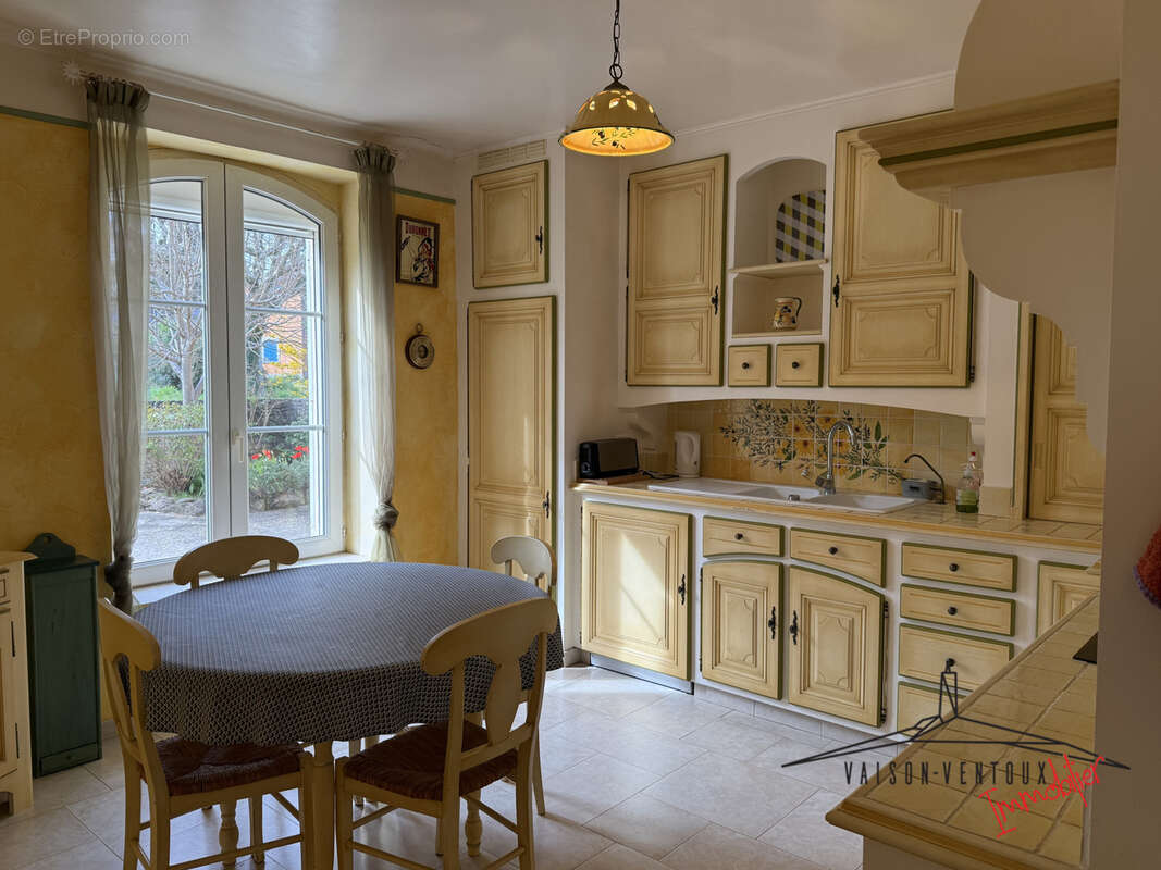 Maison à MALAUCENE