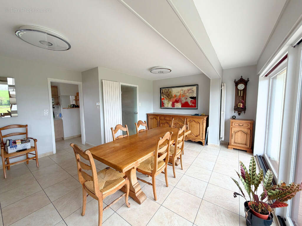 Maison à ISBERGUES
