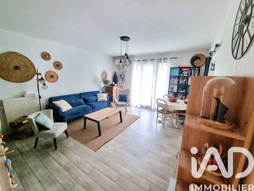 Photo 1 - Appartement à MARSEILLE-11E