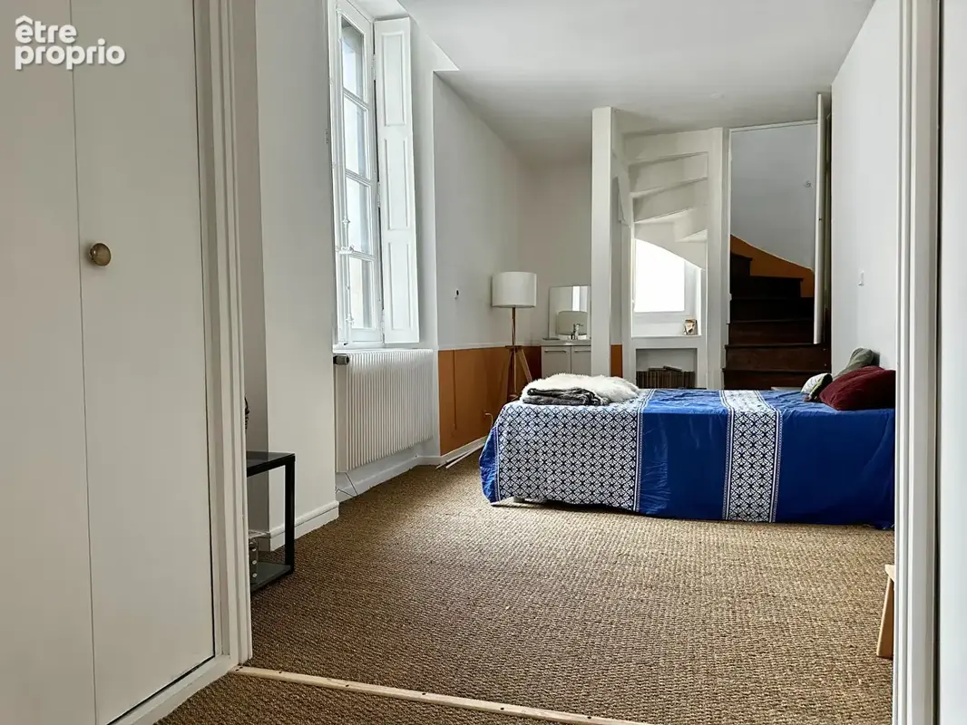 Dijon prefecture : appartement 5 pieces + parking - photo 7