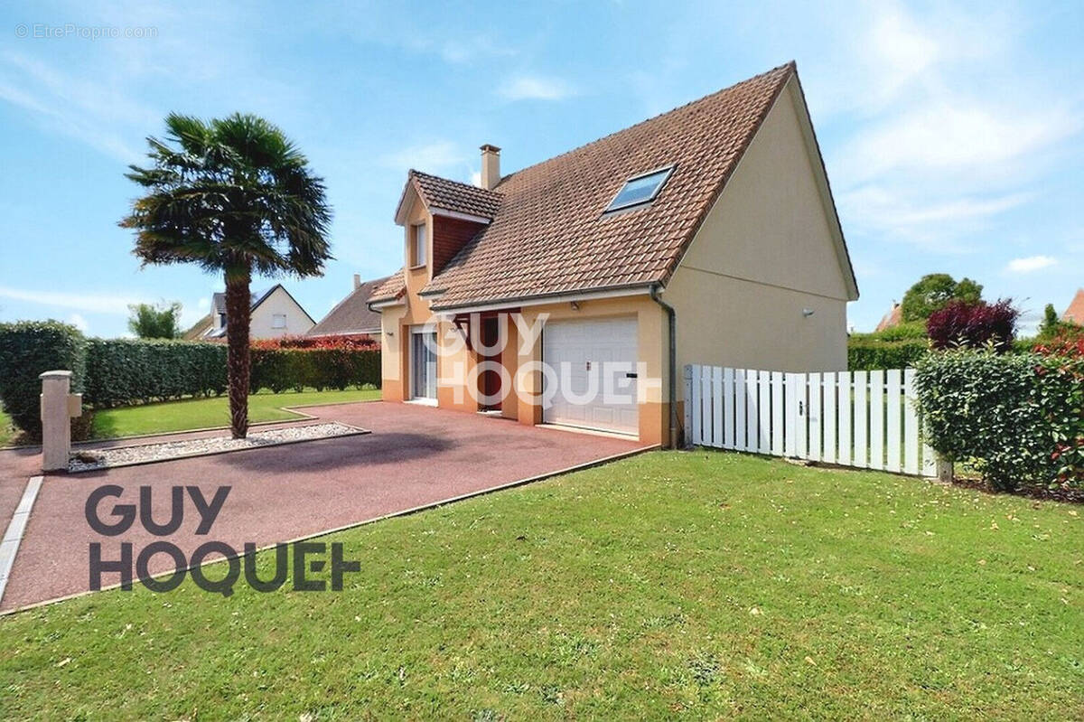 Maison à BERNAY