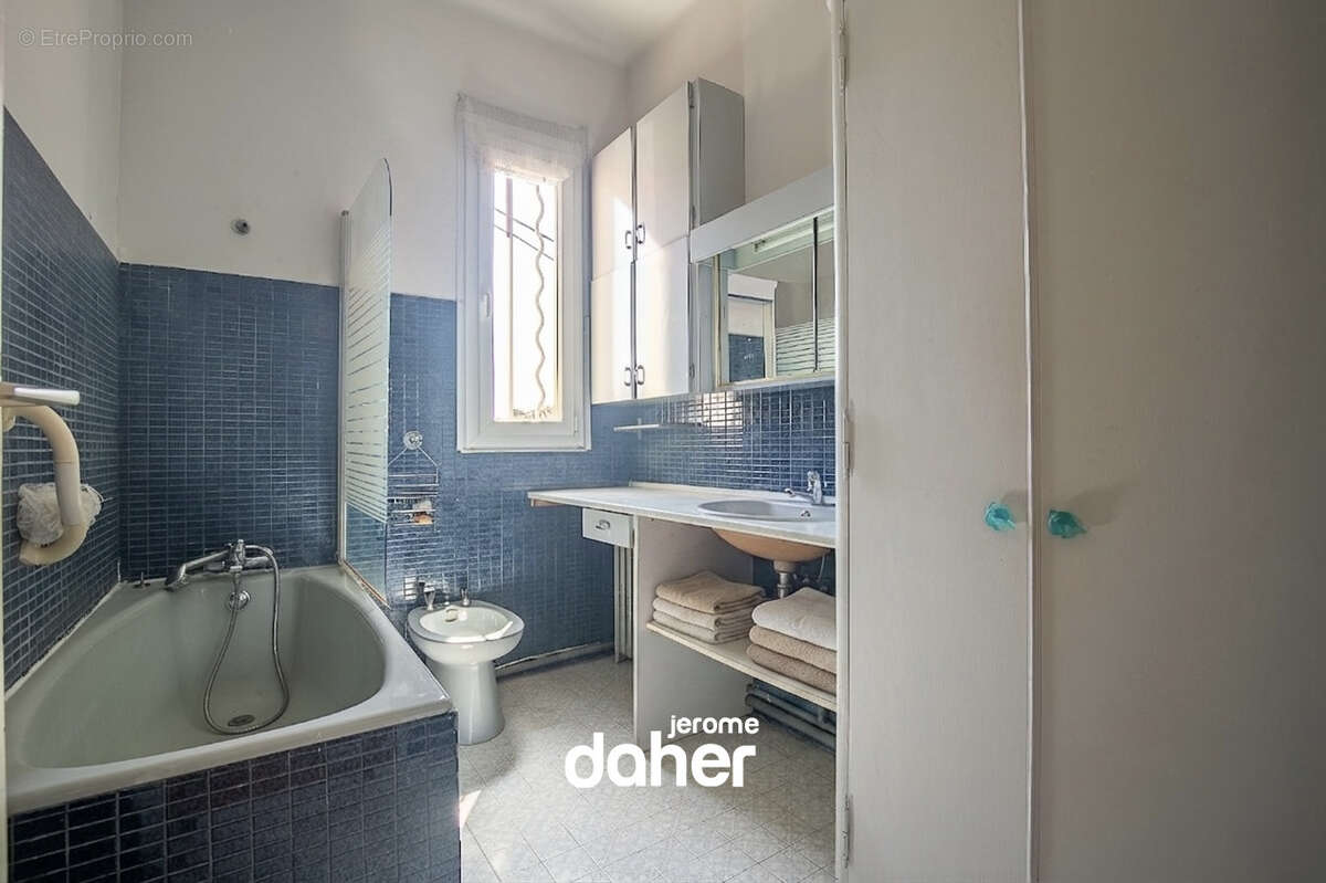 Maison à MARSEILLE-7E