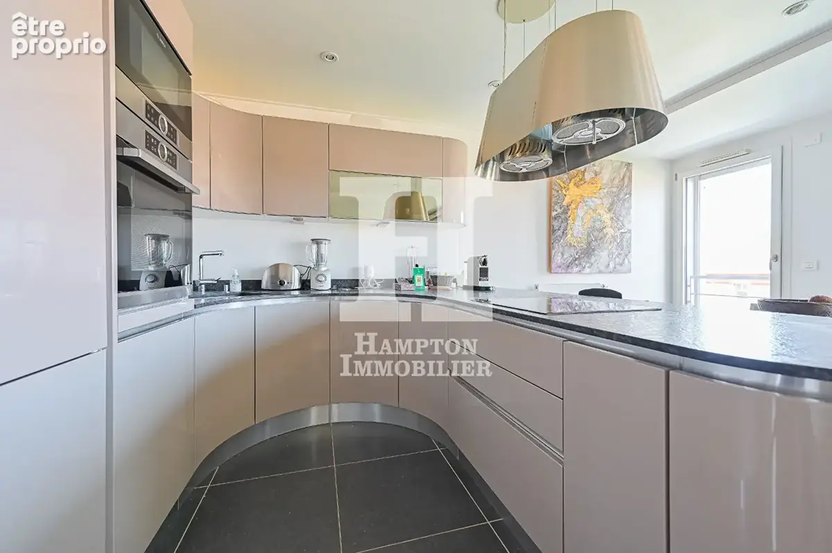Métro Porte de Vanves / Rue Huguette Schwartz. Magnifique 2/3 pièces 63.58 M² avec une loggia de 3,51M² - photo 5