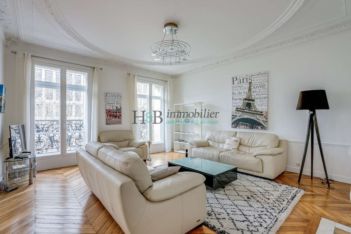 Appartement à PARIS-12E