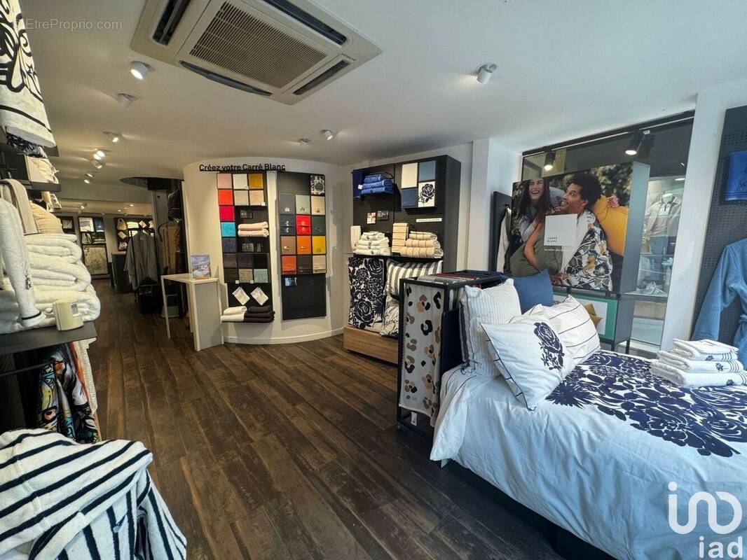 Photo 1 - Commerce à MENTON