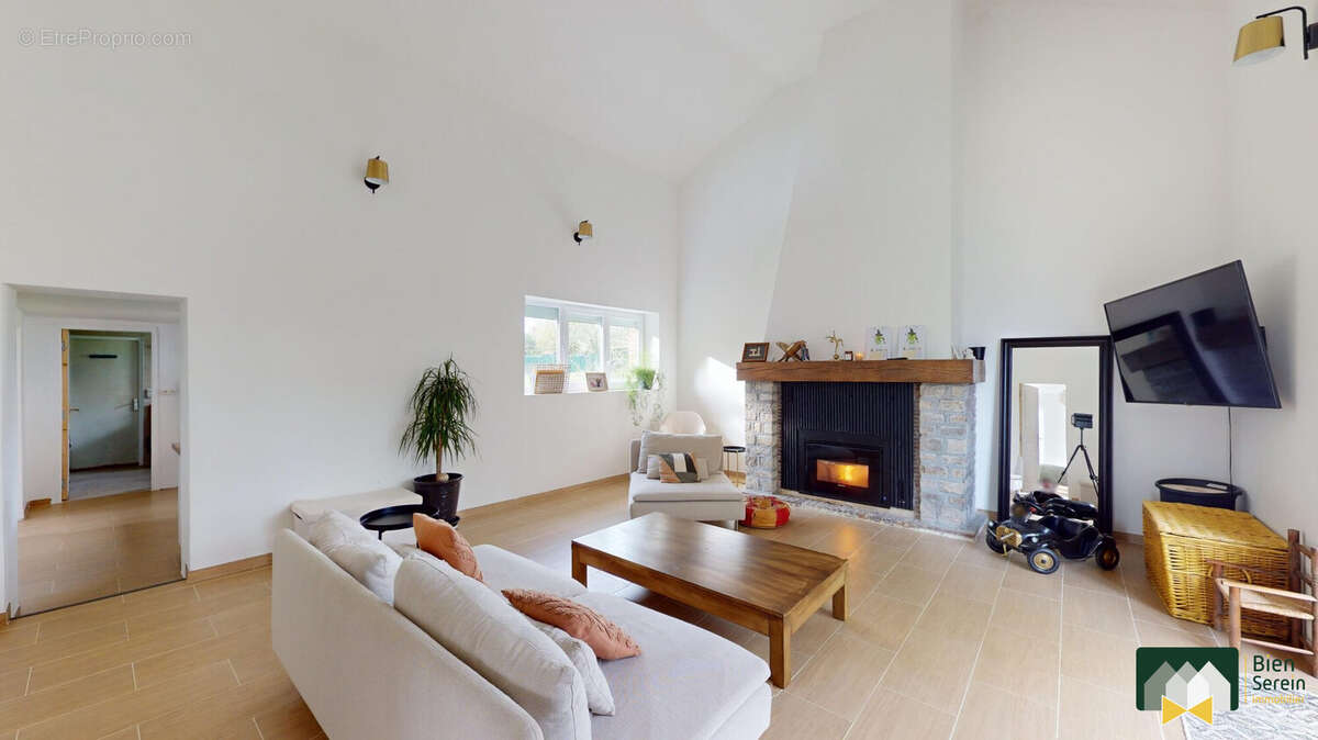 Maison à COURVILLE-SUR-EURE