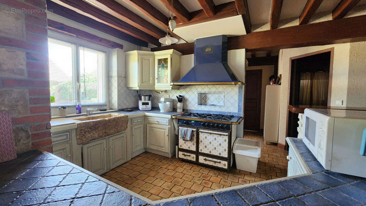Maison à CHATEAUNEUF-EN-THYMERAIS