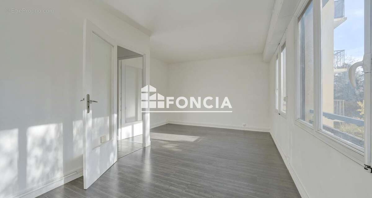 Appartement à FONTENAY-AUX-ROSES