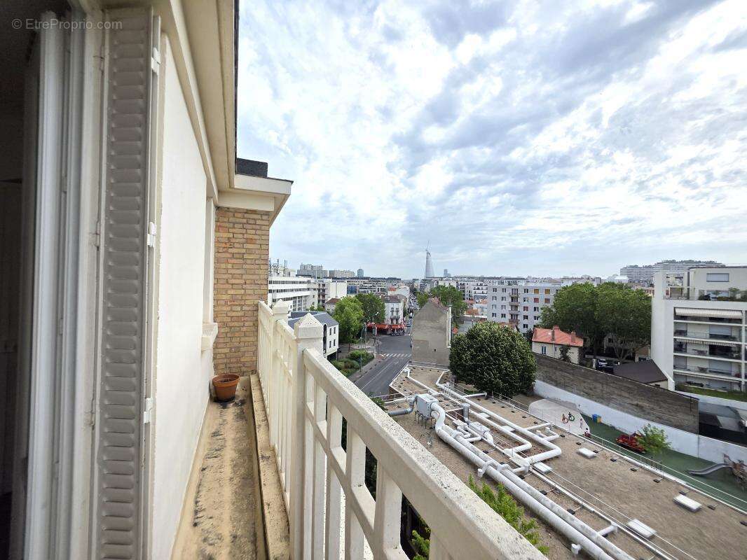 Appartement à ISSY-LES-MOULINEAUX