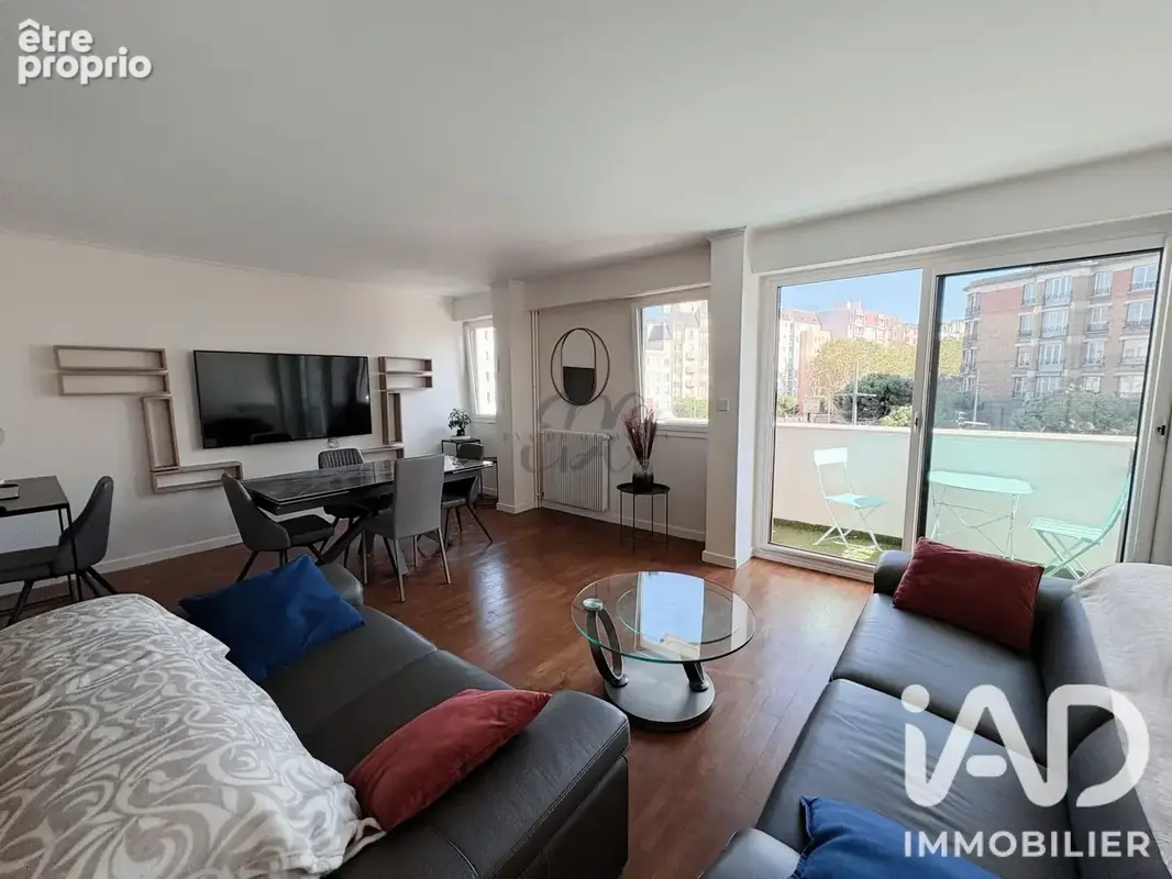 Photo 1 - Appartement à LE KREMLIN-BICETRE