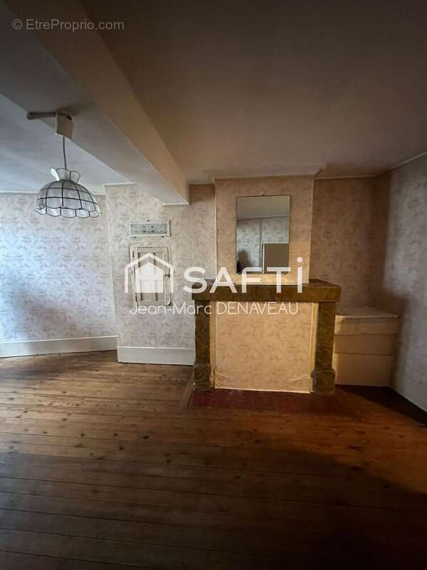 Photo 2 - Maison à CHINON