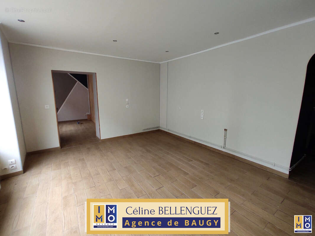 Maison à BENGY-SUR-CRAON