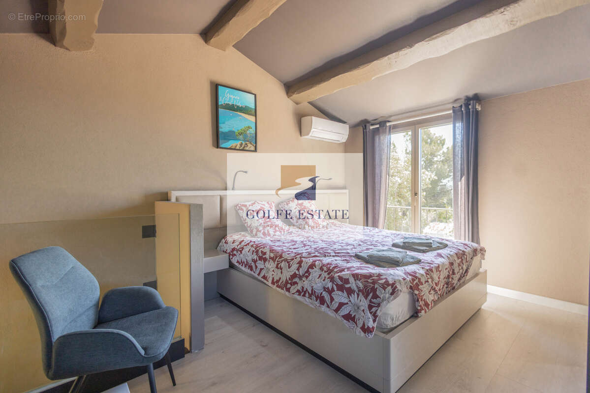 Maison à LA CROIX-VALMER