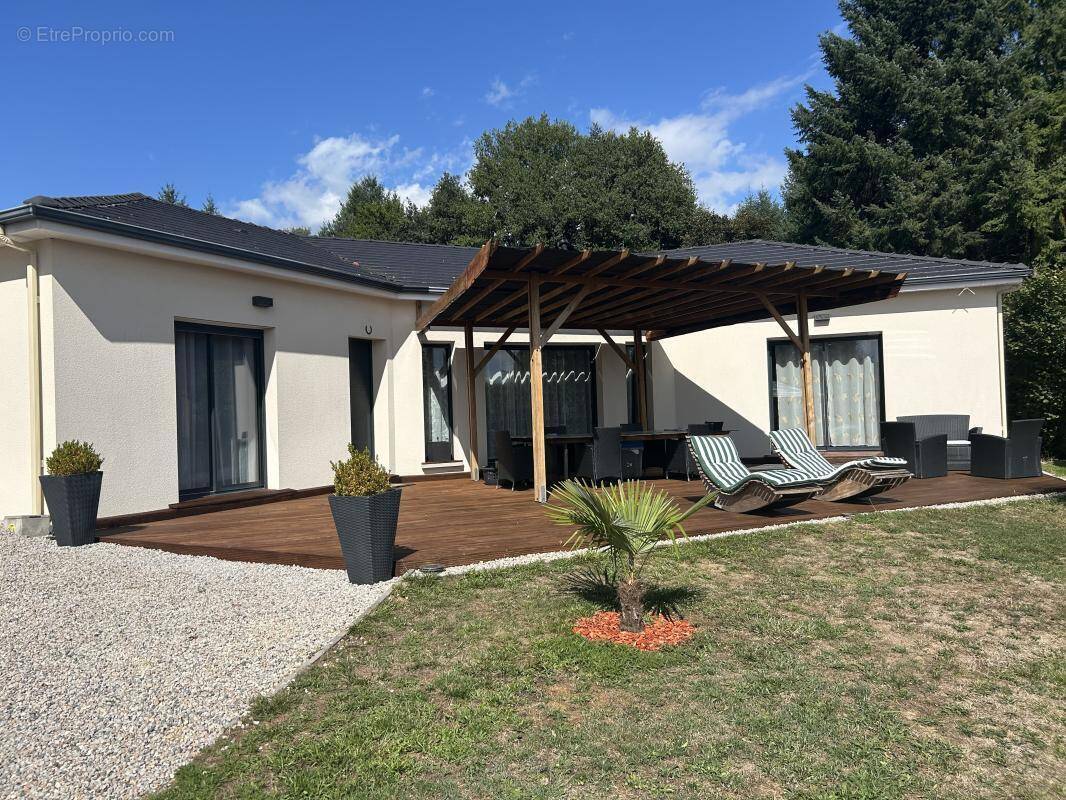 Maison à BOISSEUIL