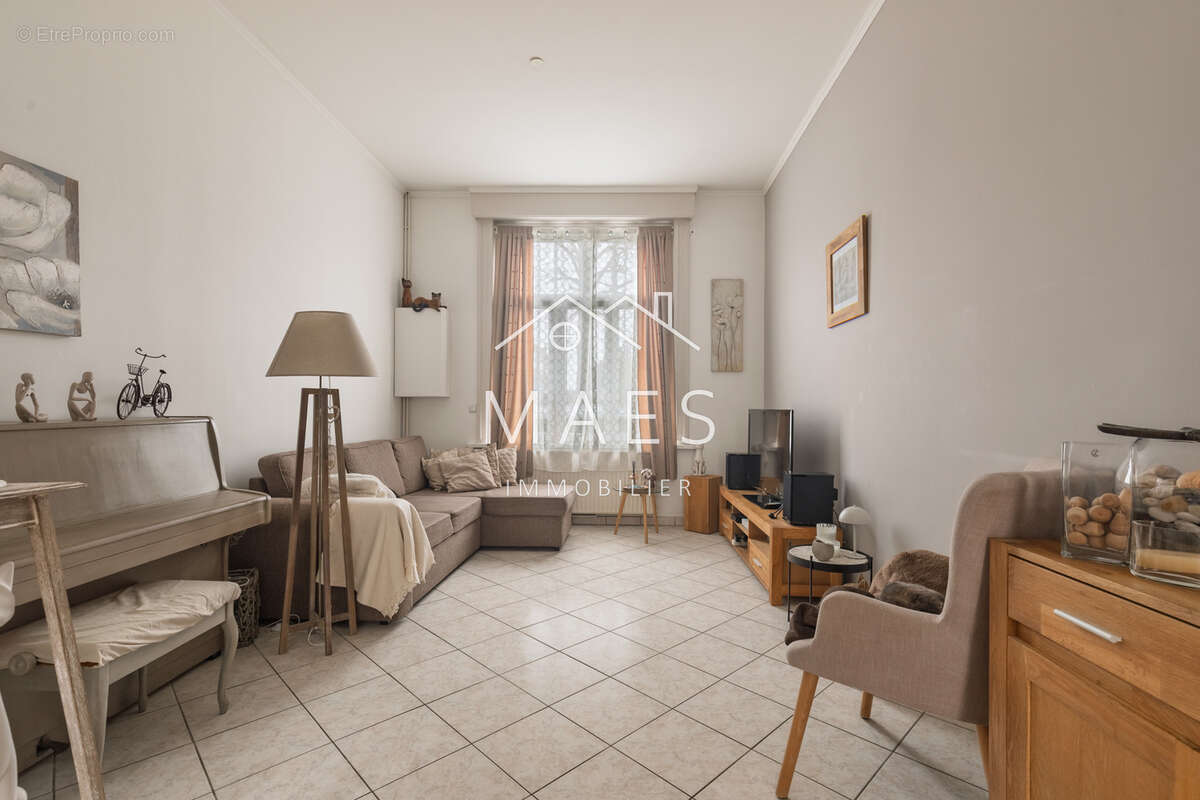 Maison à WAMBRECHIES