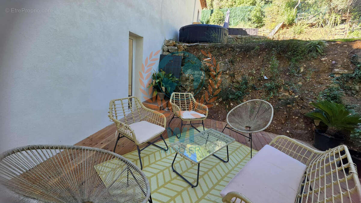 Maison à LORGUES