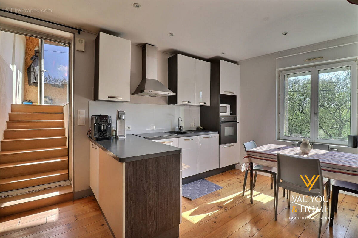 Appartement à VERNAISON