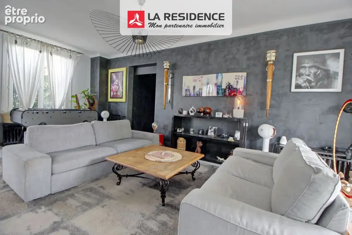 Maison 166 m² à Les Clayes-Sous-Bois  - photo 5