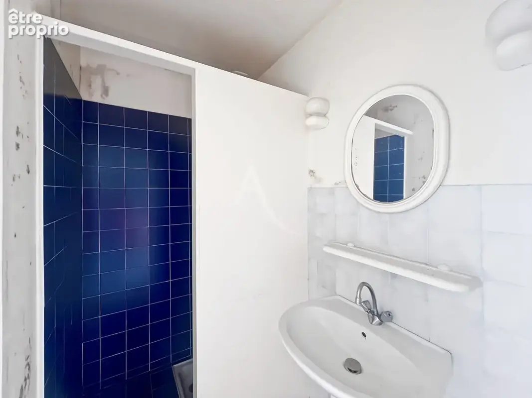 A VENDRE -  Maison de 97 m² à rénover - CHALLANS - photo 4