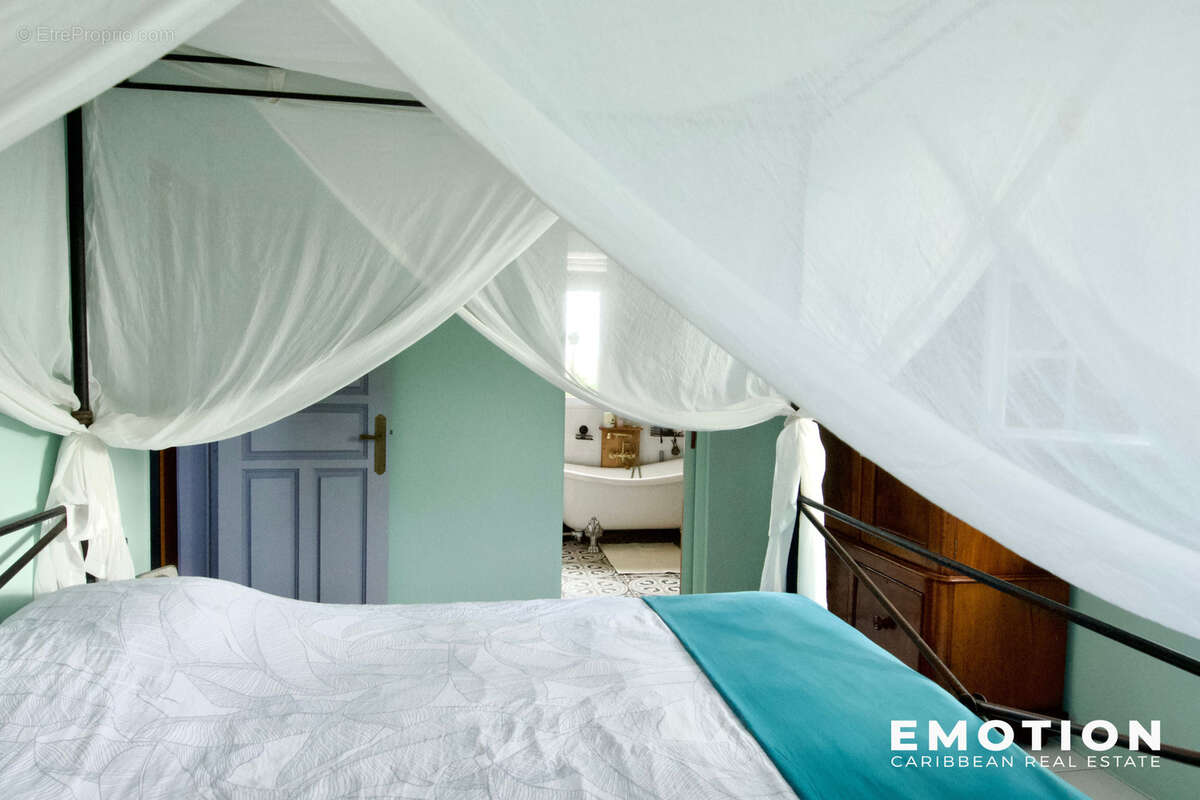 Maison à SAINT-FRANCOIS