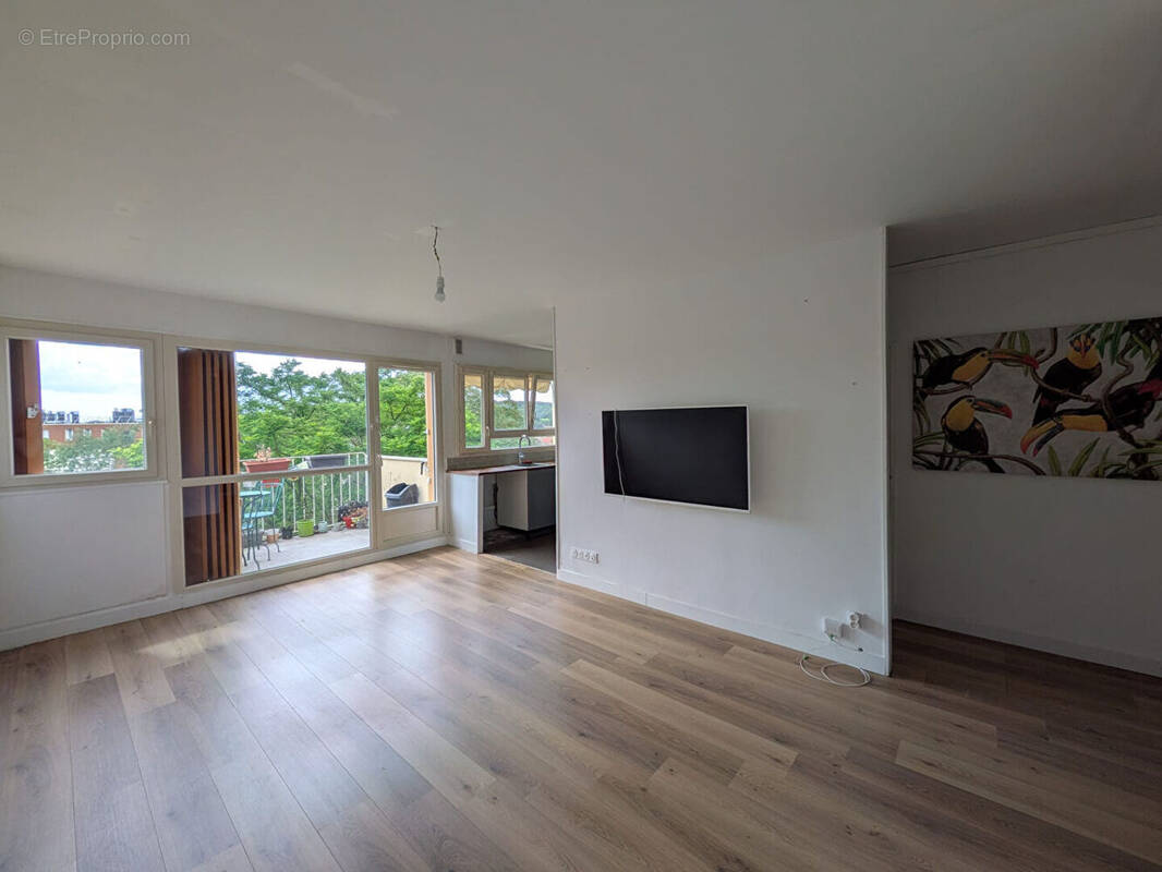 Appartement à CHAVILLE