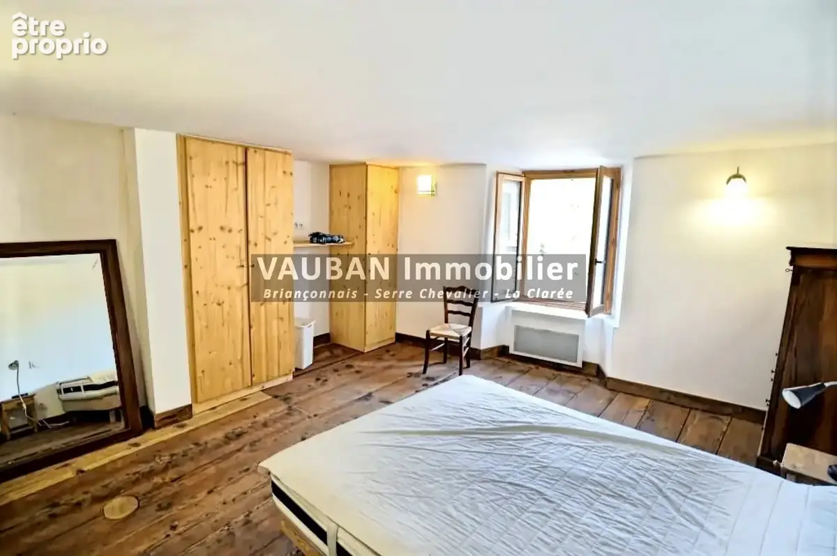 Briançon   Immeuble en pleine propriété avec vue sur les remparts de la cité médiévale - photo 5