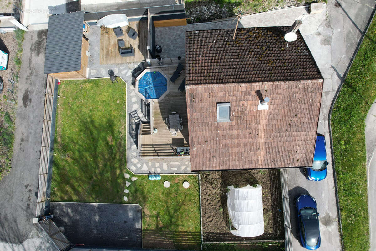 Maison à SAINT-JEOIRE