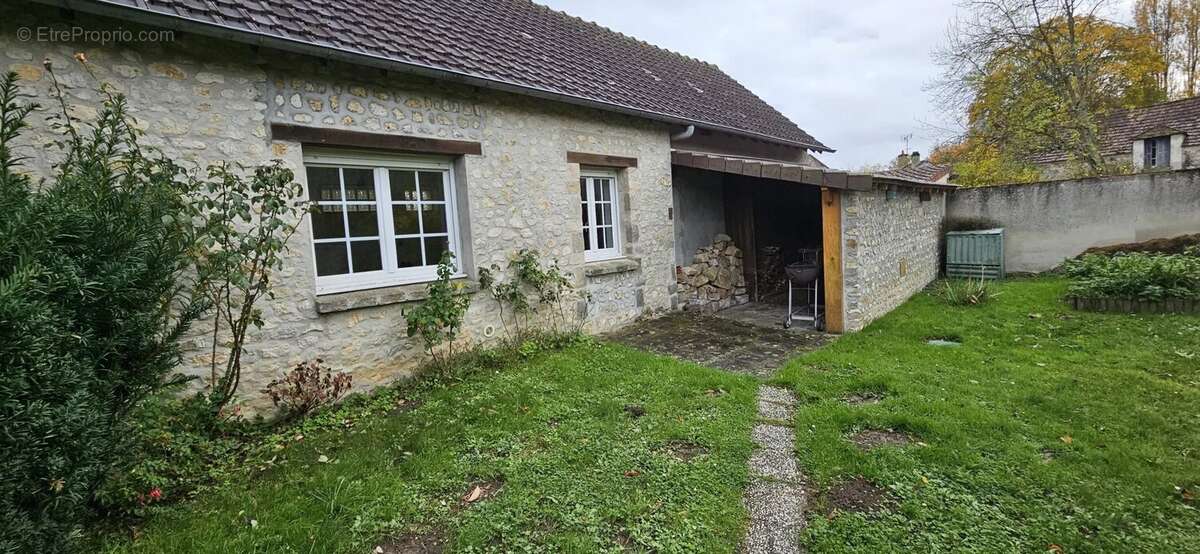 Maison à LA FERTE-ALAIS