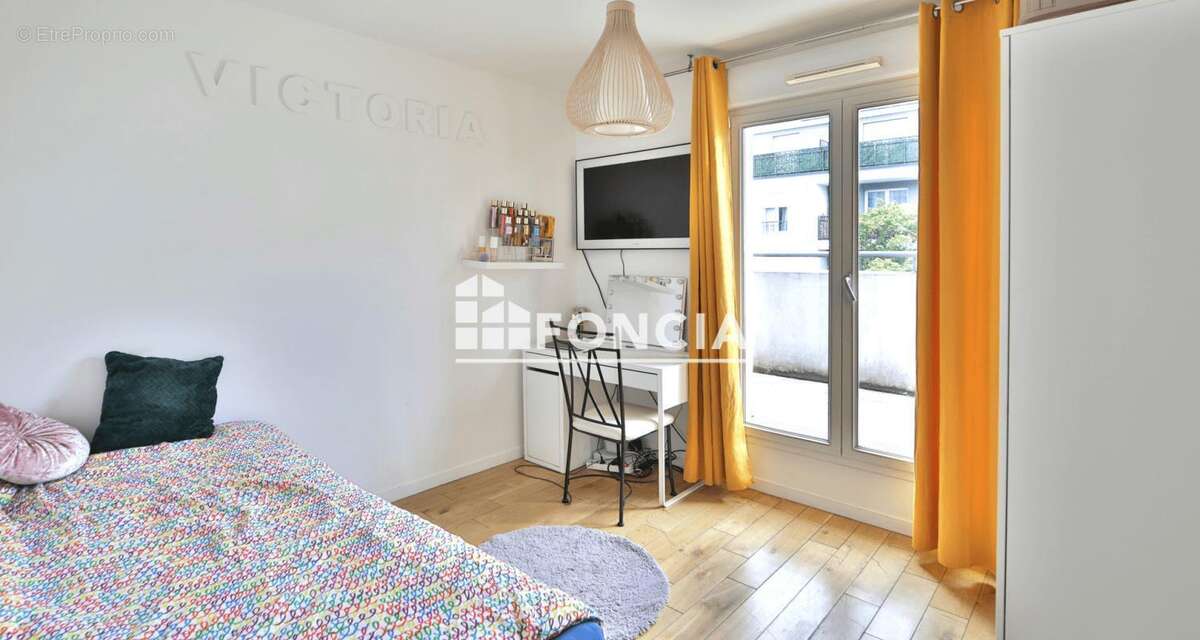 Appartement à SARTROUVILLE