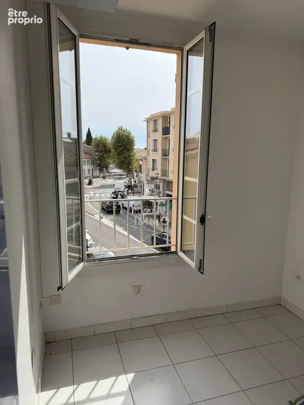 La Garde   Centre-ville - photo 5