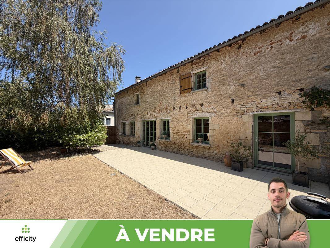Maison à COUHE
