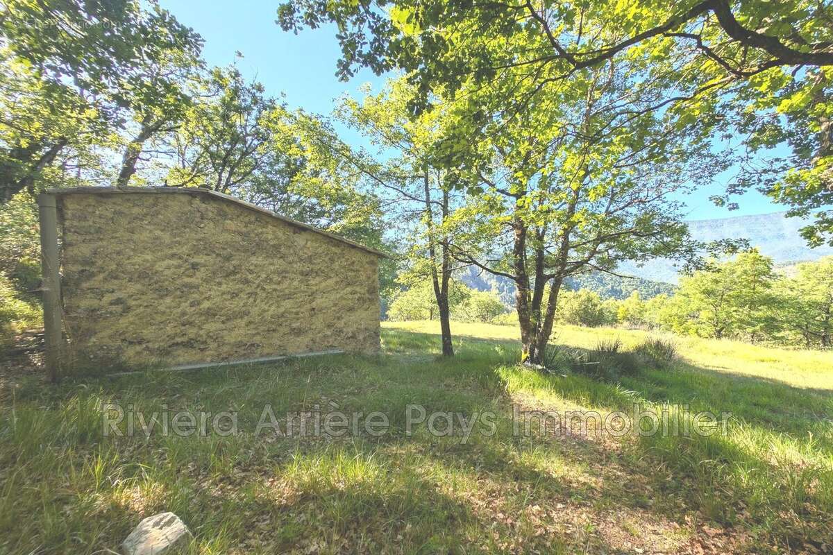 Maison 68 m² à Auvare  - photo 6