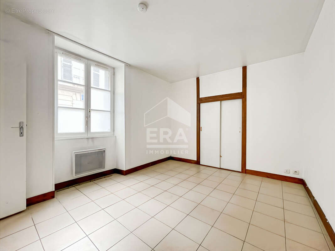 Appartement à MELUN