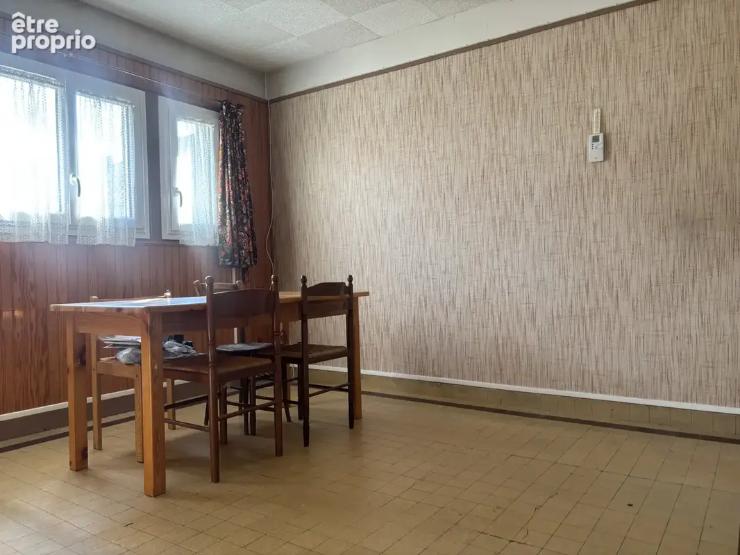 Ezanville - proche commerce - photo 2
