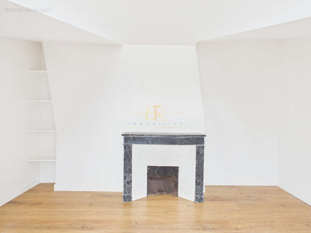 Appartement à PARIS-9E