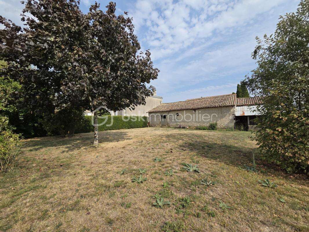 Maison à LA MAGDELEINE