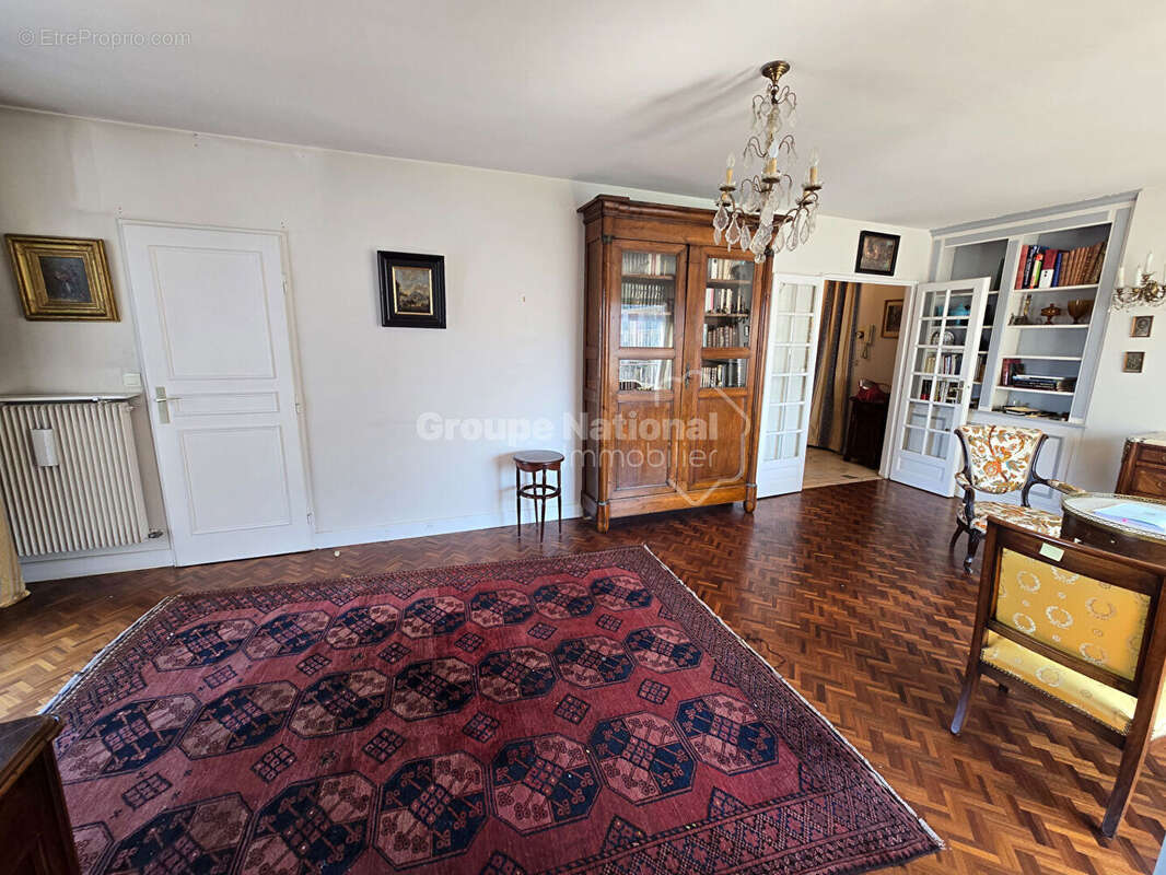 Appartement Versailles 5 pièce(s) 112 m2  - dernier étage avec vues - photo 3