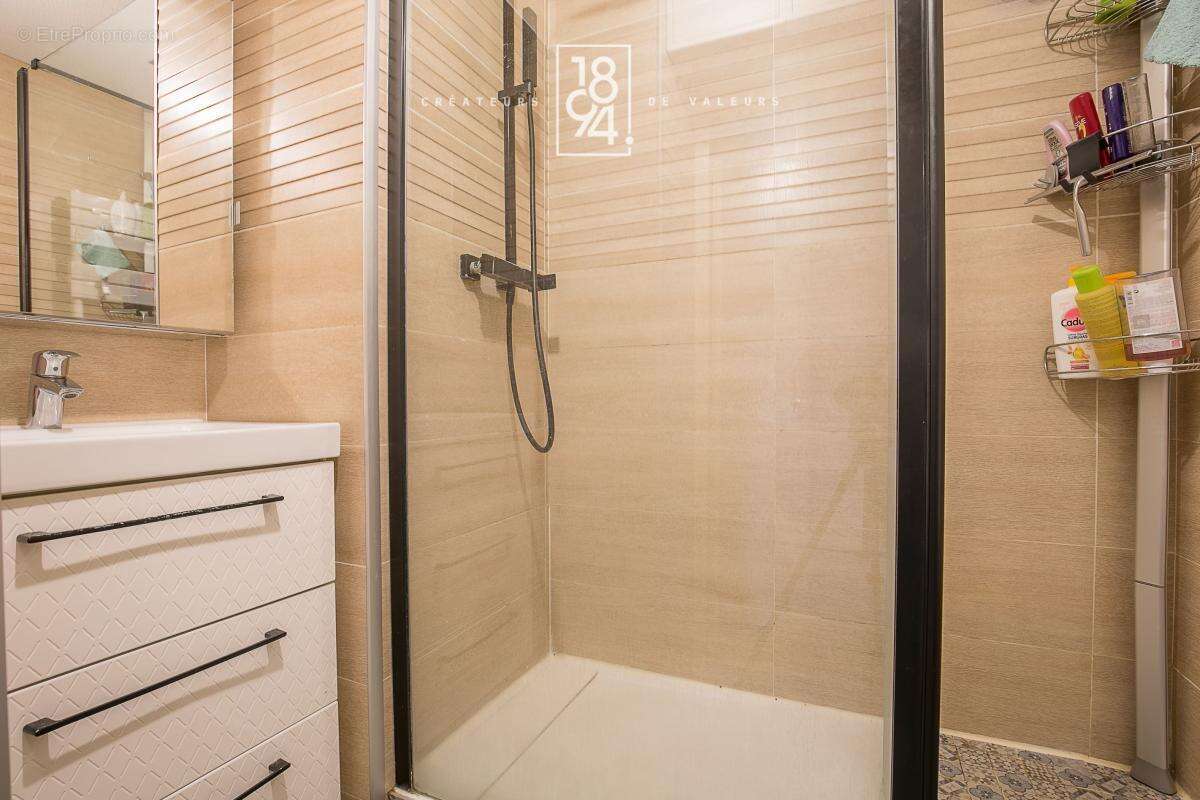 Appartement à MARSEILLE-12E