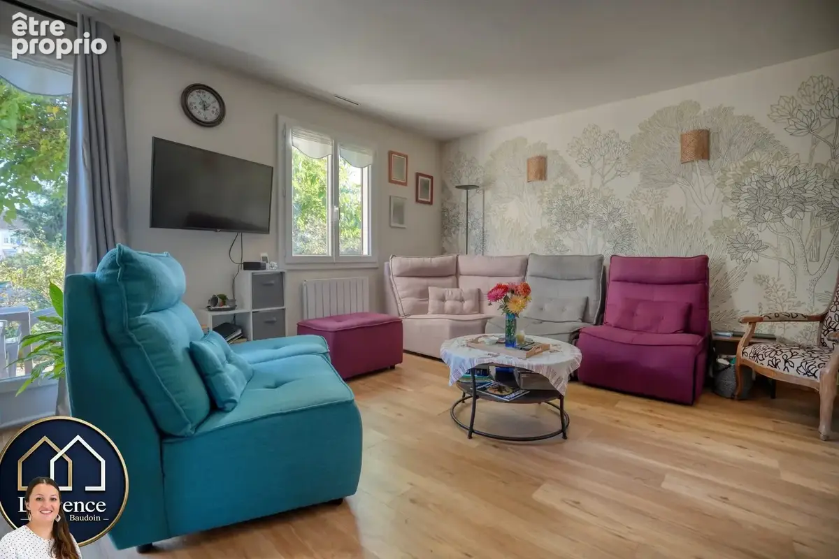 Maison 8 pièces 118 m² à vendre à Nogent-Le-Roi (28210) - photo 4