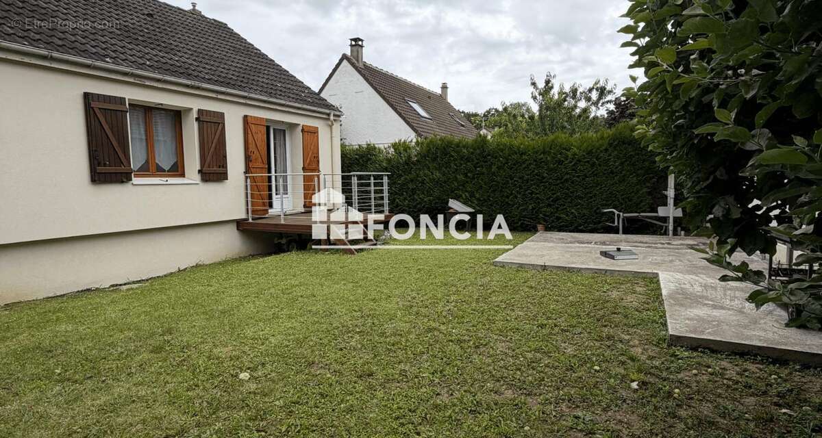 Maison à OSNY