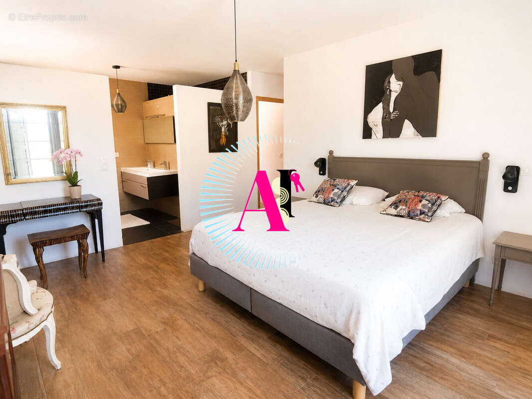 Maison 180 m² à Montauroux  - photo 9
