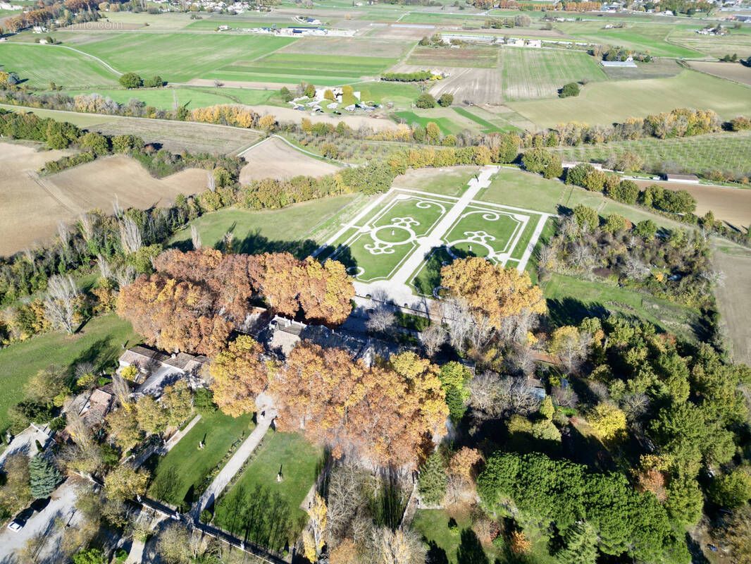 Maison à FORCALQUIER