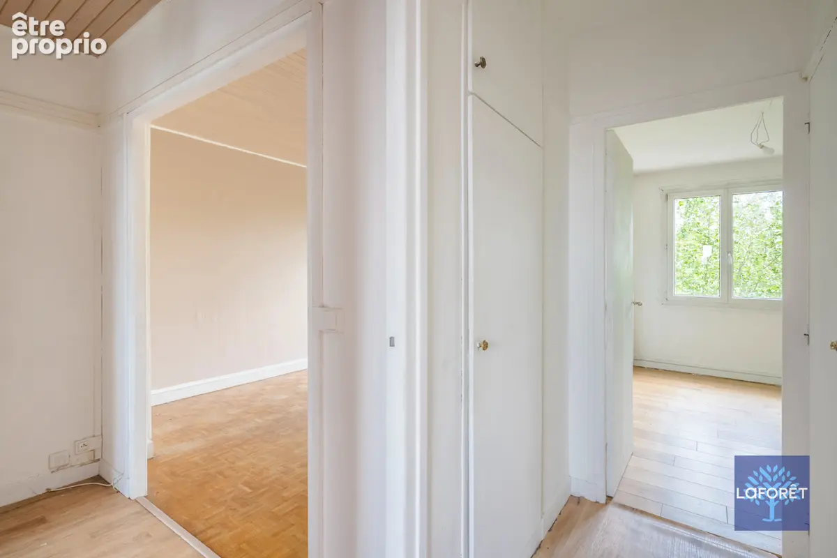 Appartement Les Pavillons Sous Bois 3 pièce(s) 51 m2 - photo 9