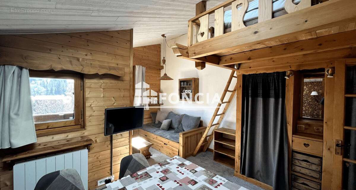 Appartement à LES AVANCHERS-VALMOREL