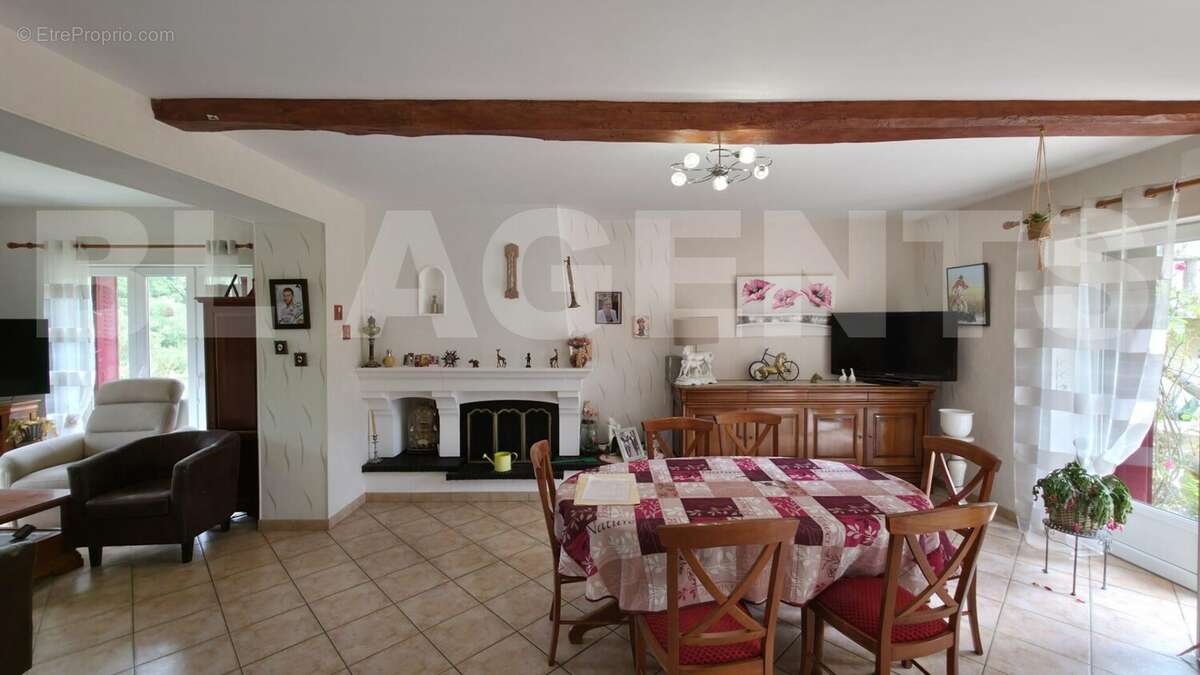 IMG-20250626-WA0002 - Maison à MAYET