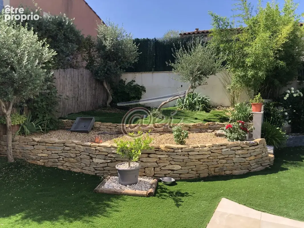 Maison 6 pièces 115 m² à vendre à Saint-Maximin-La-Sainte-Baume (83470) - photo 5