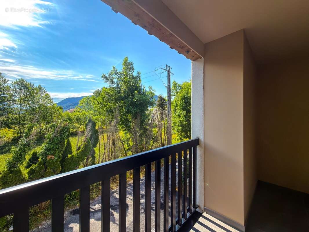 À vendre – Magnifique appartement T5 traversant en triplex de 196,54 m² au sol à Viuz-en-Sallaz - photo 5