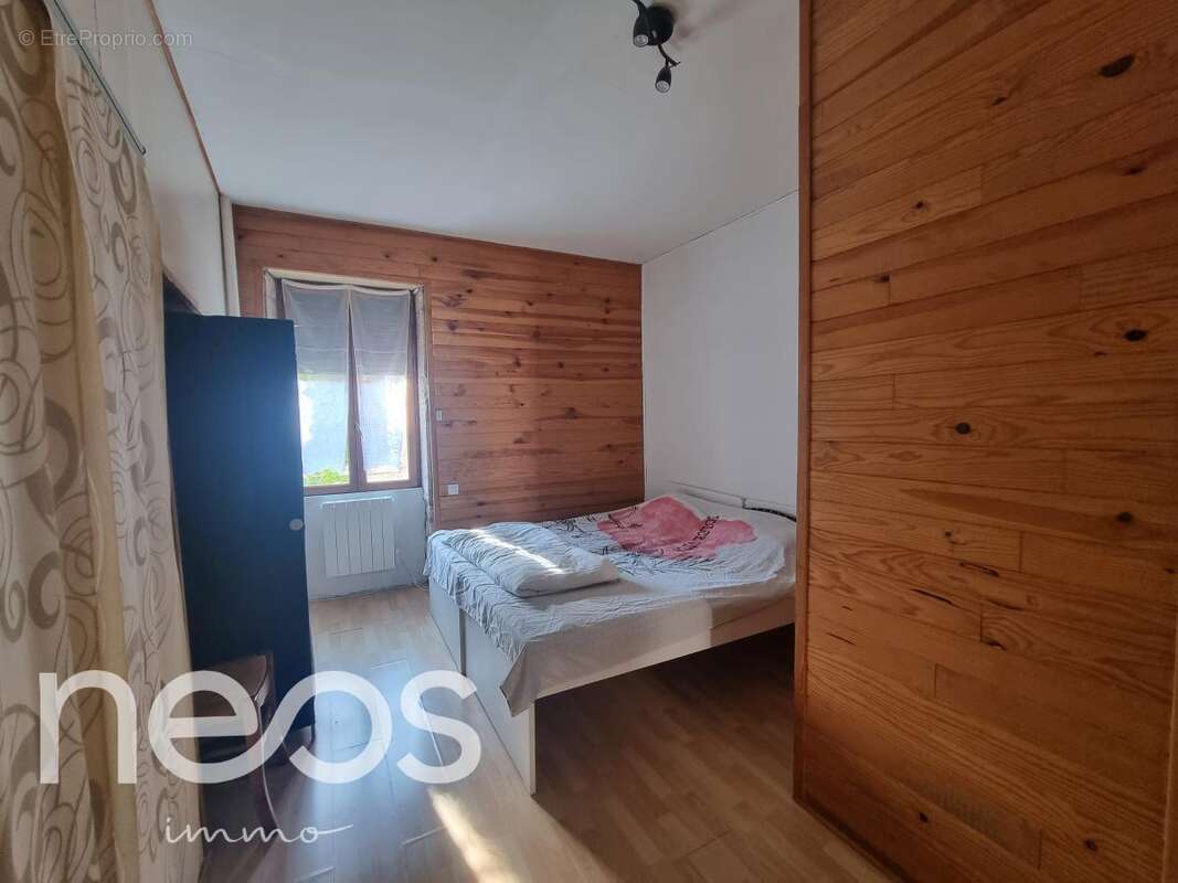 Appartement à CORGOLOIN