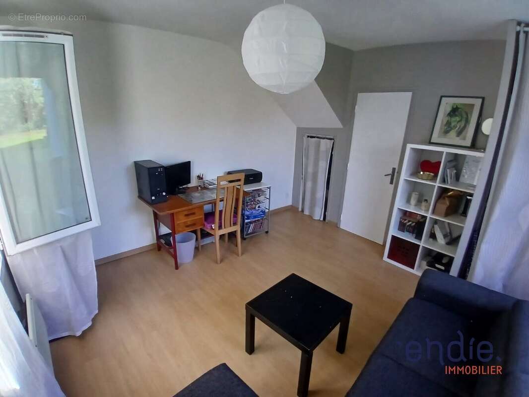 Maison à BONNEGARDE